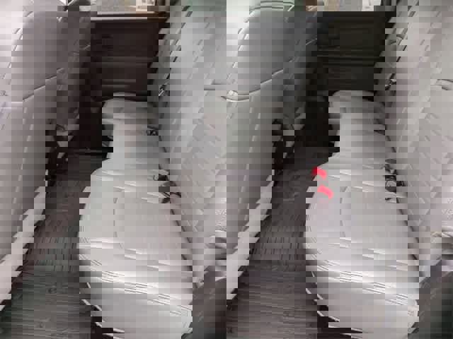 Used 2018 RAM 2500 Tradesman w/ Chrome Appearance Group image 19