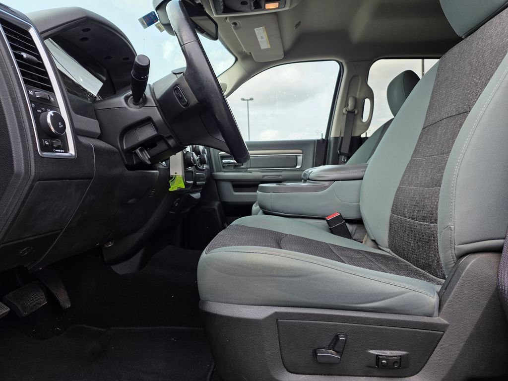 Used 2019 RAM 1500 Big Horn image 11