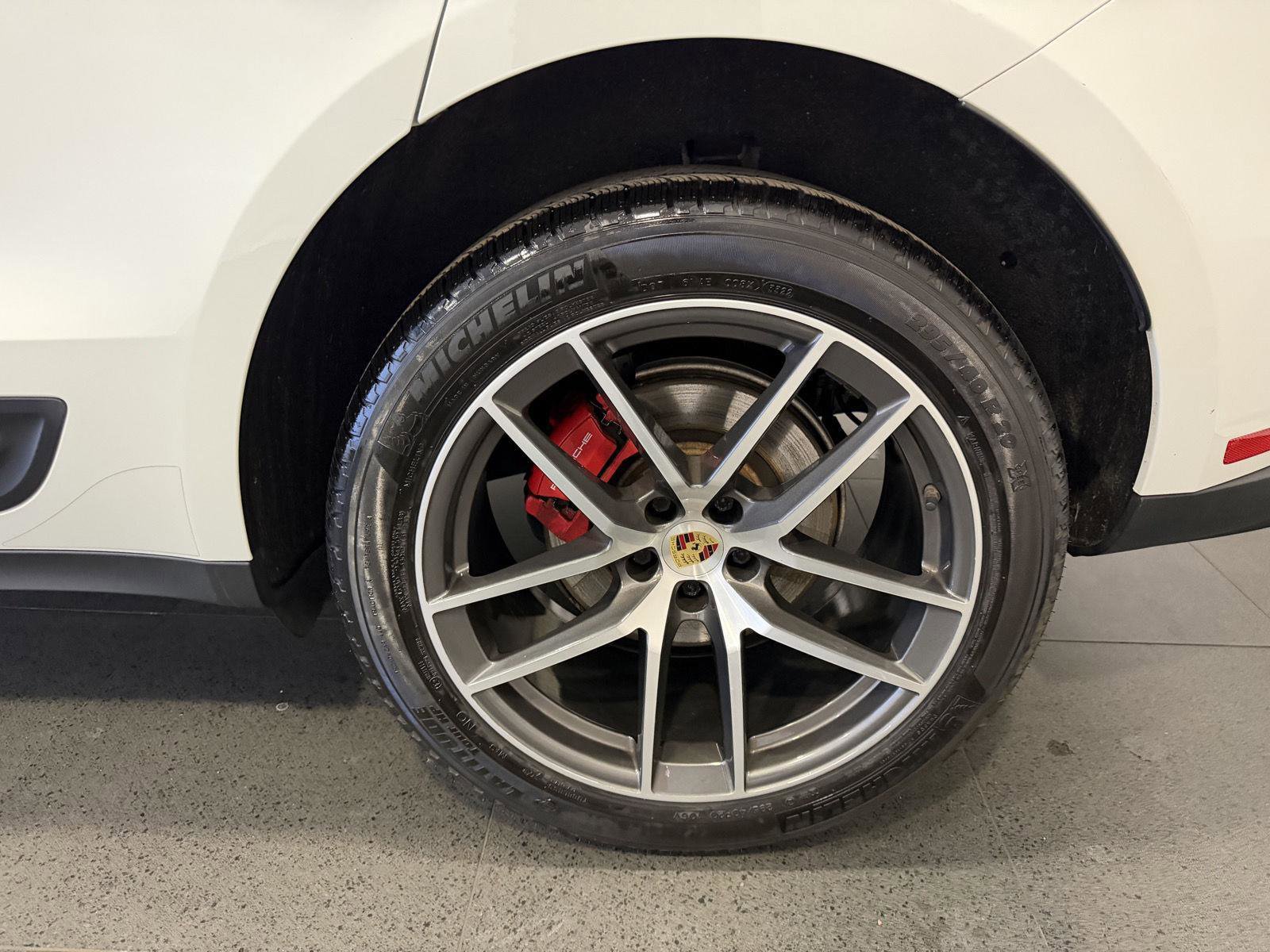 Certified 2023 Porsche Macan S image 11