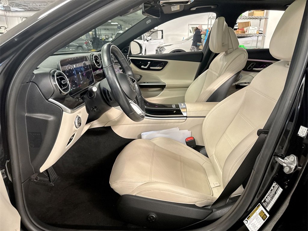 Used 2023 Mercedes-Benz C 300 4MATIC Sedan w/ Exclusive Trim Package image 12