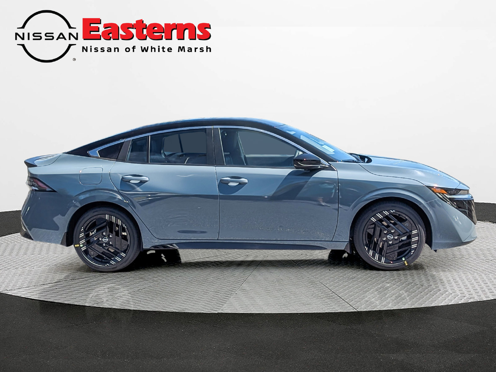 New 2027 Nissan Sentra SR w/ SR Premium Package FWD image 5