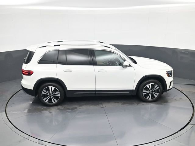 Used 2025 Mercedes-Benz GLB 250 4MATIC image 31