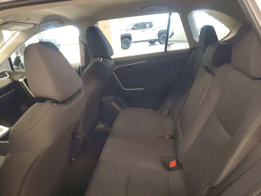 Used 2023 Toyota RAV4 LE image 10