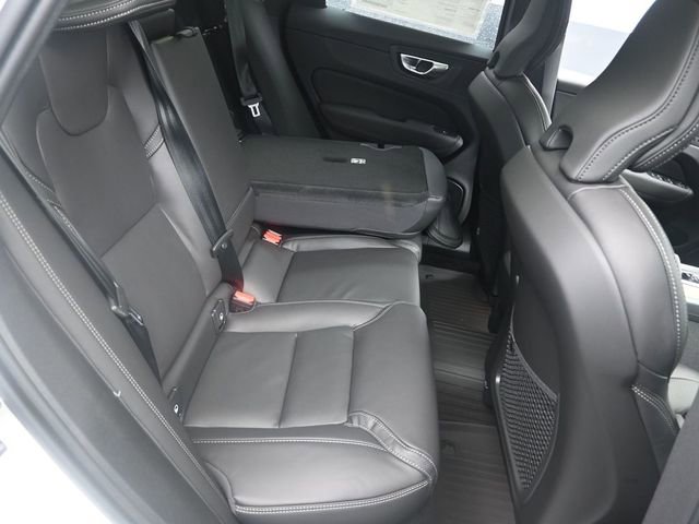 Used 2026 Volvo XC60 B5 Ultra w/ Protection Package Premier image 27