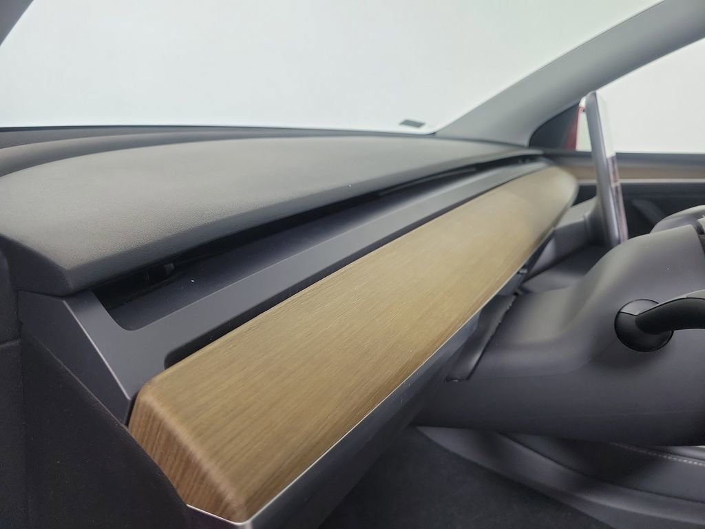 Used 2023 Tesla Model Y Long Range image 13