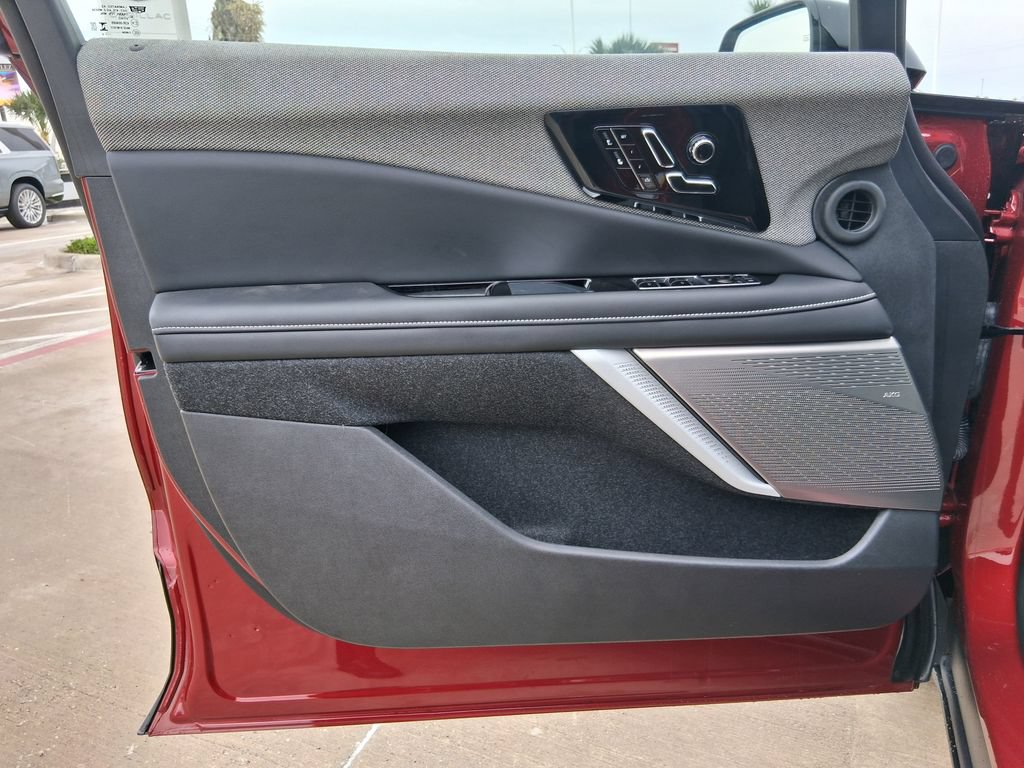 New 2026 Cadillac Optiq Luxury 1 RWD image 18