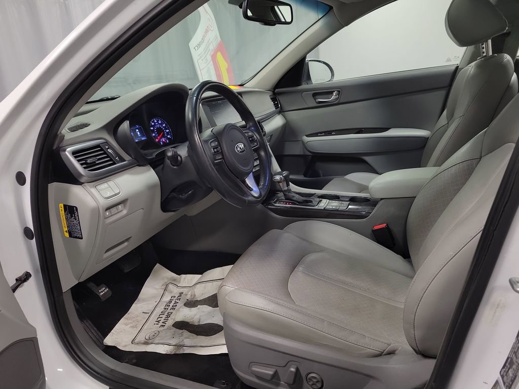 Used 2016 Kia Optima EX w/ Premium Package image 13