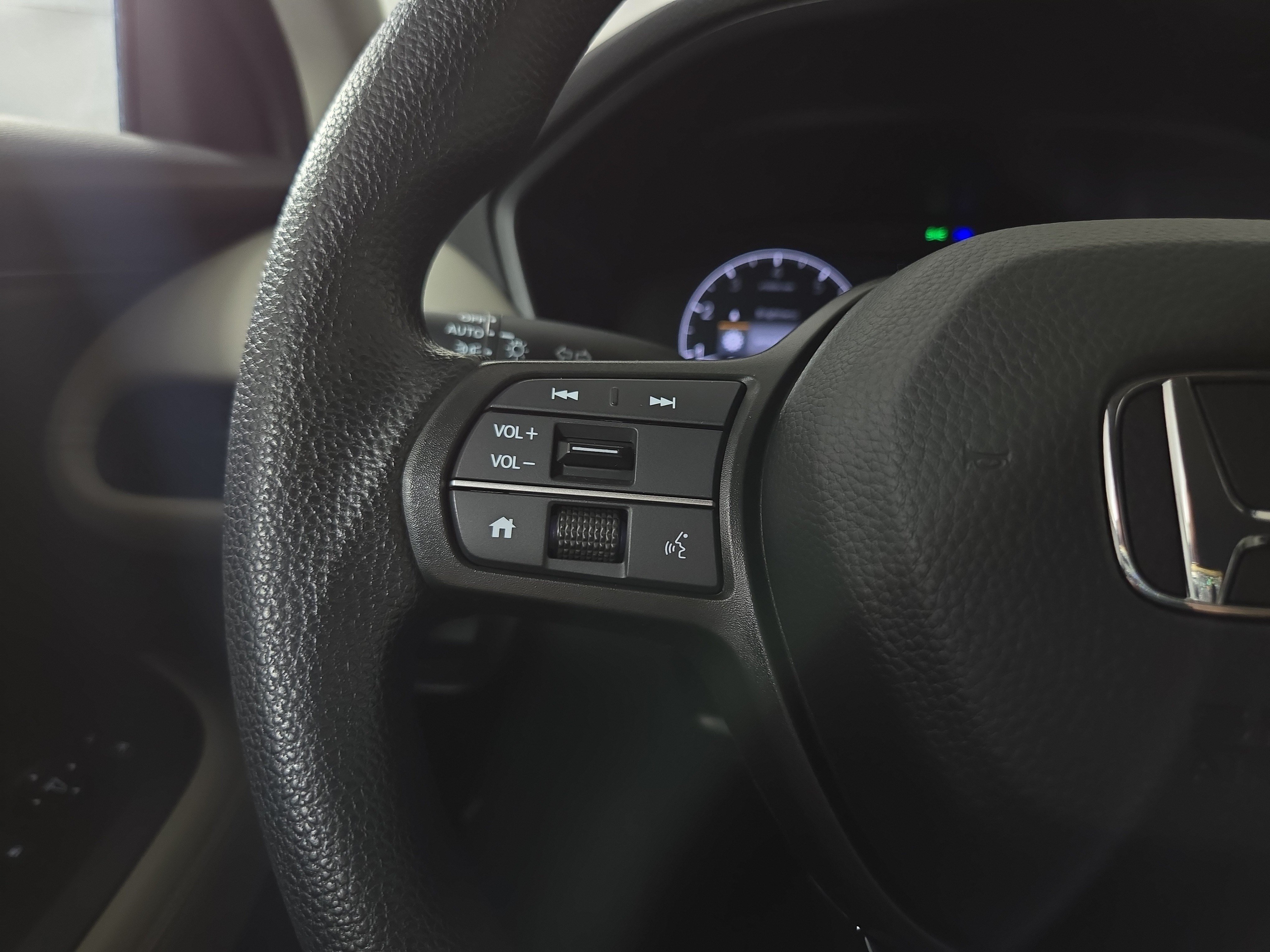 Used 2026 Honda HR-V LX image 15