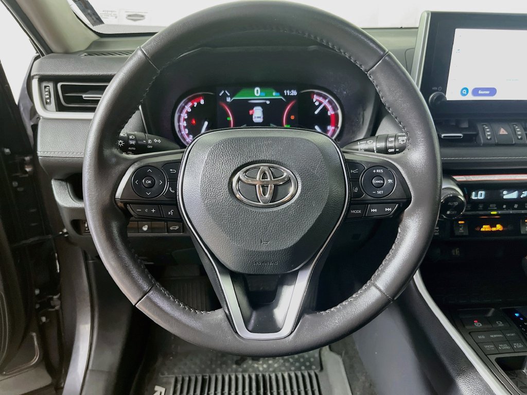 Used 2025 Toyota RAV4 XLE Premium w/ Weather Package AWD/4WD image 15