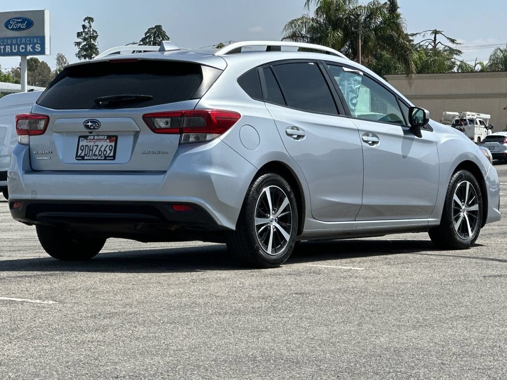 Used 2022 Subaru Impreza 2.0i Premium AWD/4WD image 3