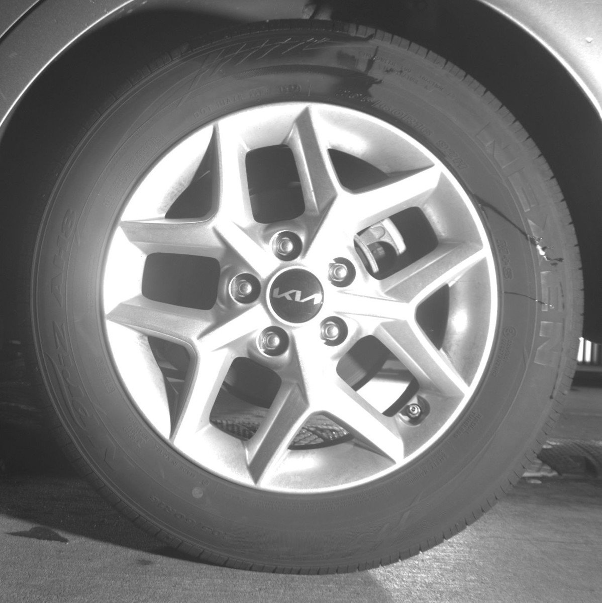 Used 2025 Kia Soul LX w/ LX Technology Package FWD image 21