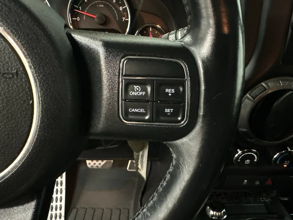 Used 2018 Jeep Wrangler Unlimited Sport AWD/4WD image 17