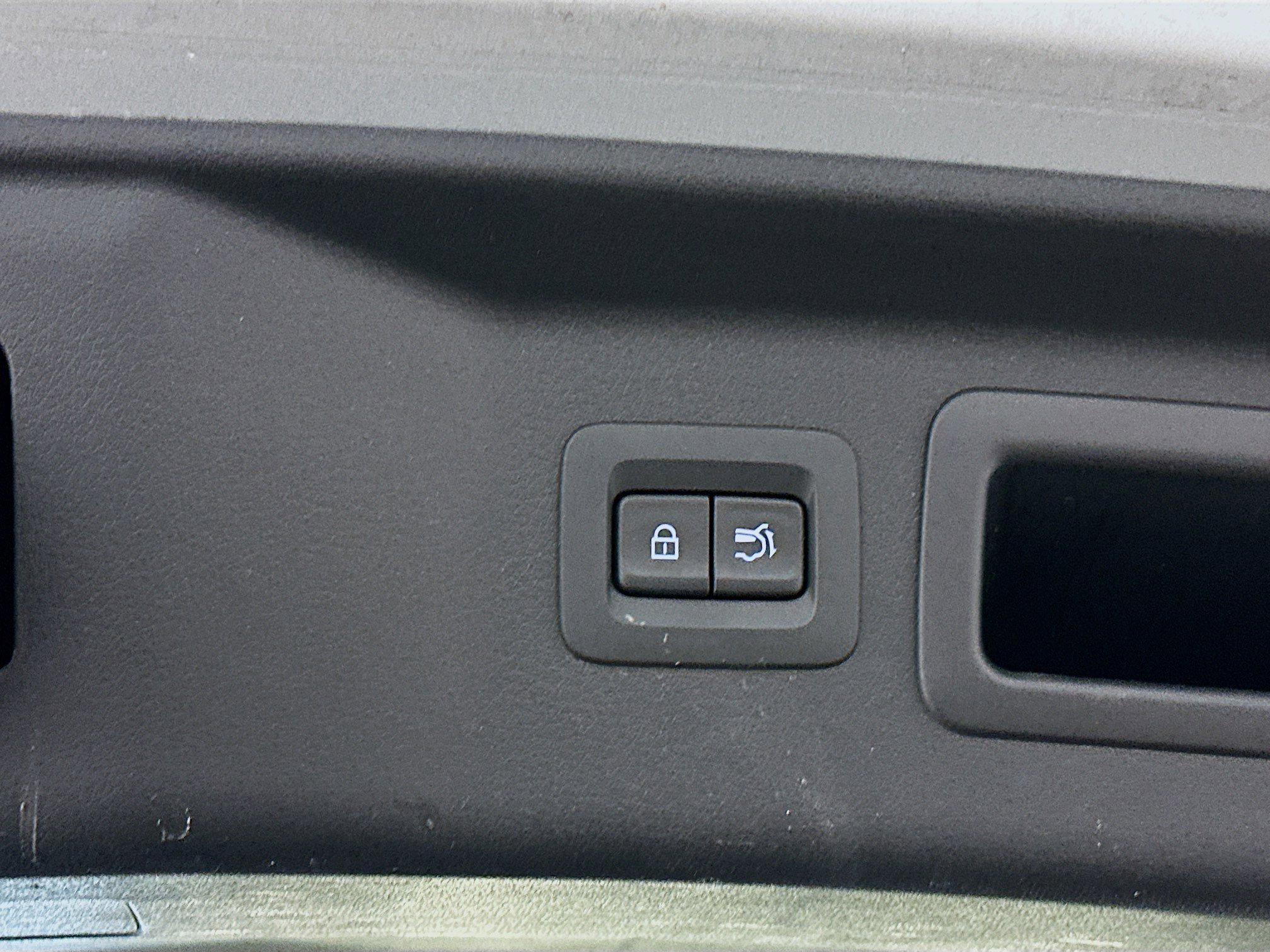 Used 2025 MAZDA CX-90 3.3 Turbo w/ Premium Sport Pkg image 33