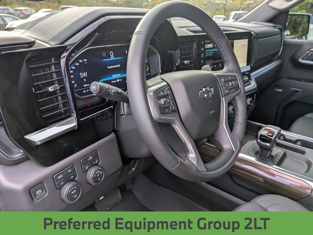 Used 2025 Chevrolet Silverado 1500 LT Trail Boss w/ Convenience Package II image 14