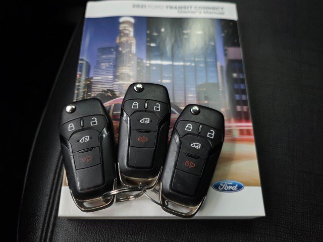 Used 2022 Ford Transit Connect XL FWD image 34