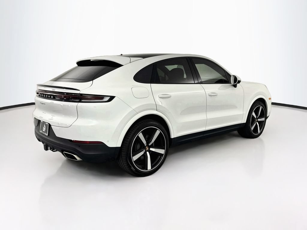 Used 2026 Porsche Cayenne Coupe AWD/4WD image 5