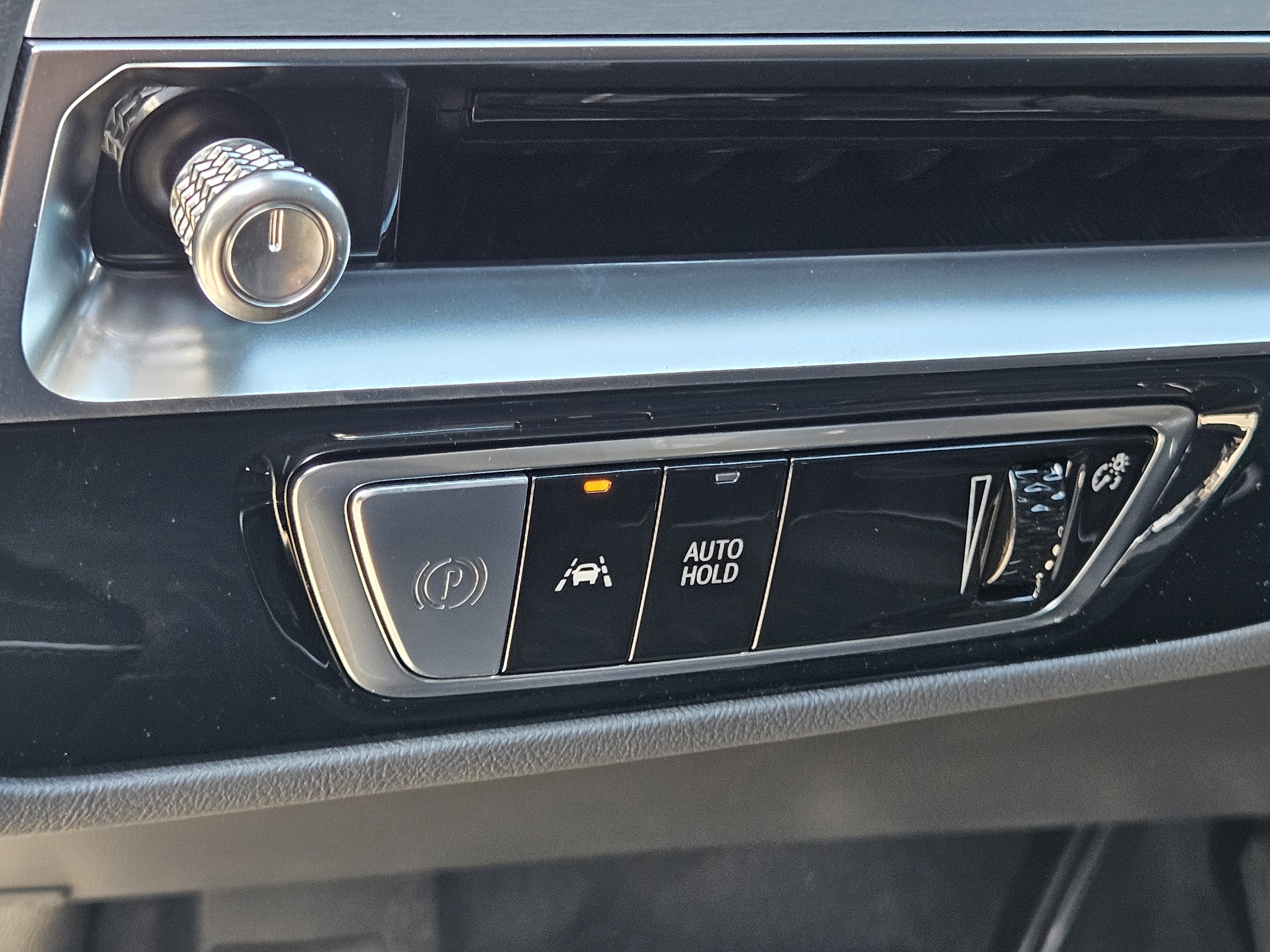 New 2026 Cadillac Lyriq V w/ Exterior Carbon Fiber Package image 23