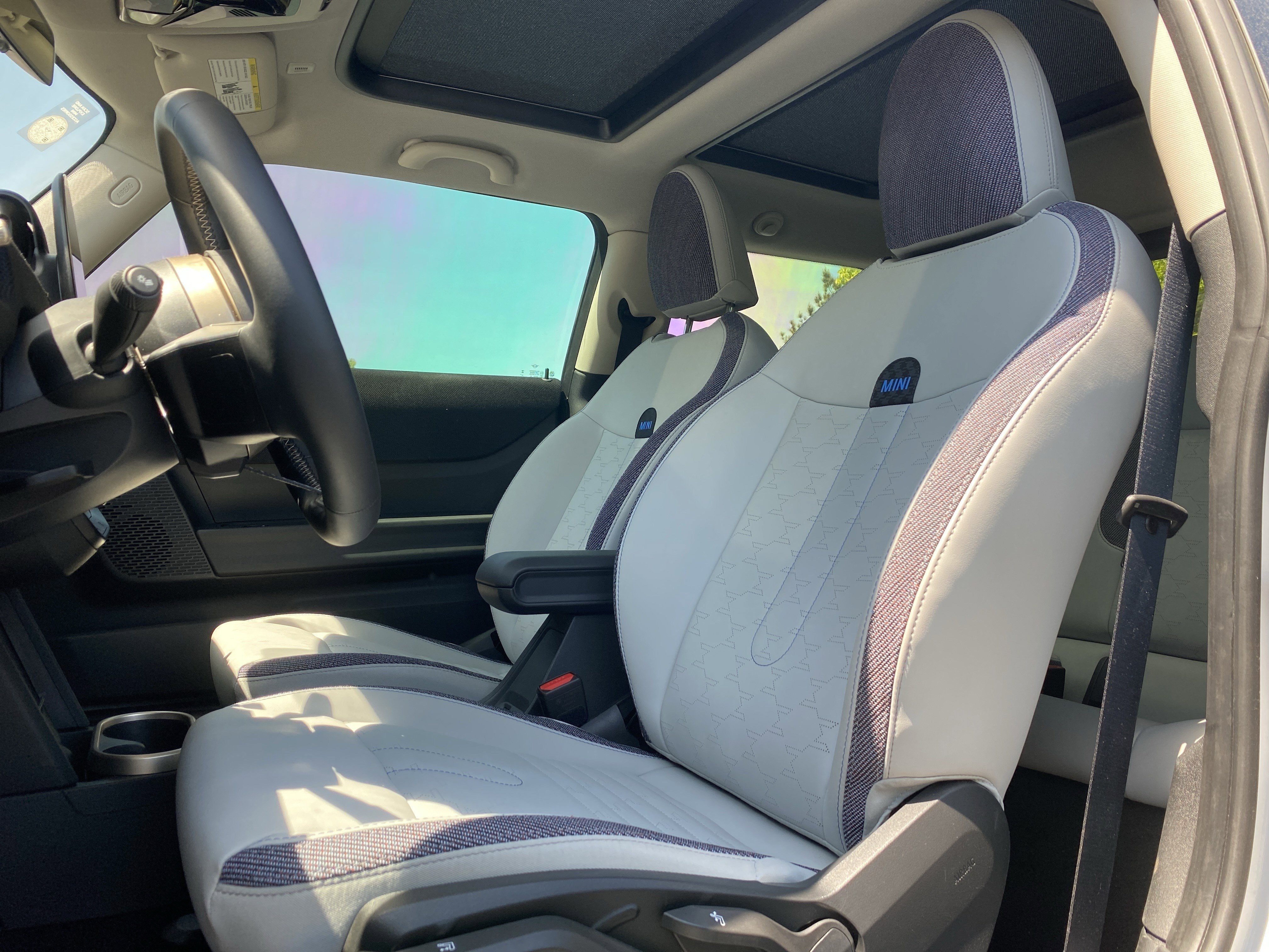 Used 2025 MINI Cooper S image 7