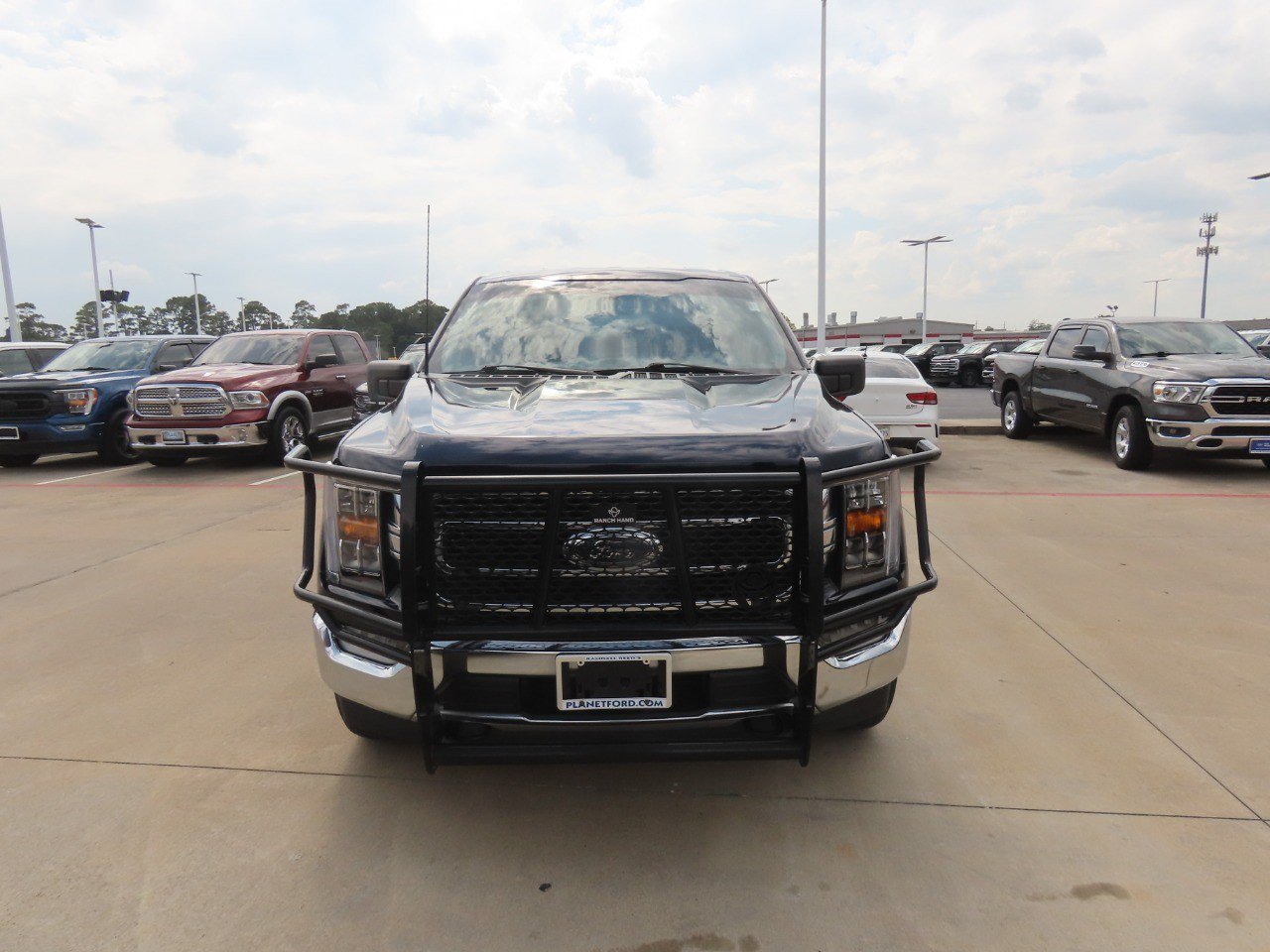 Used 2022 Ford F150 XLT w/ Equipment Group 302A High AWD/4WD image 5