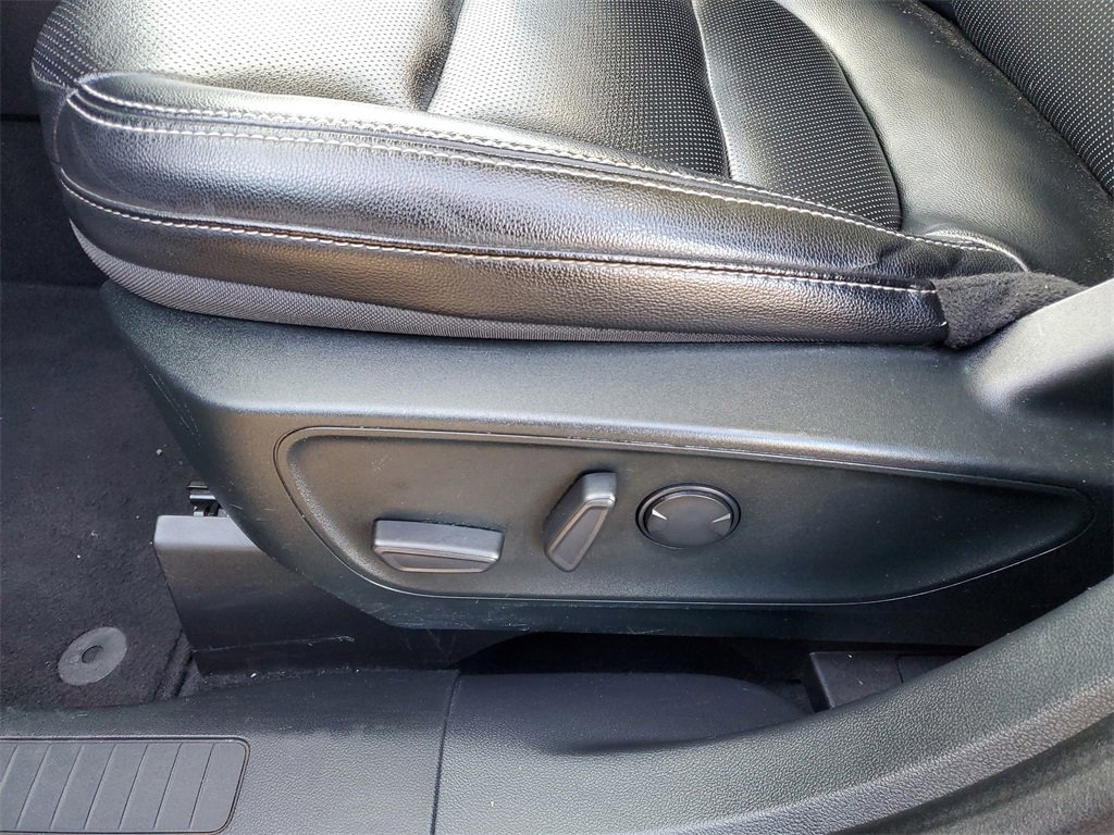 Used 2022 Ford Escape SEL image 8