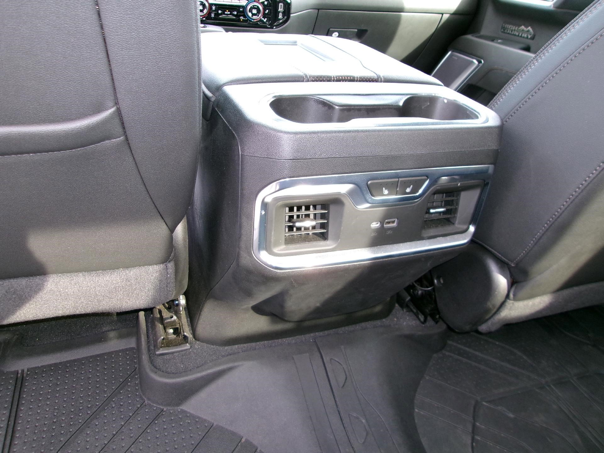 Certified 2022 Chevrolet Silverado 1500 High Country w/ High Country Premium Package image 18