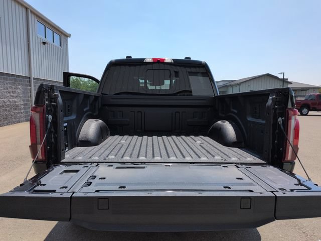 Certified 2025 Ford F150 Platinum w/ FX4 Off-Road Package AWD/4WD image 28