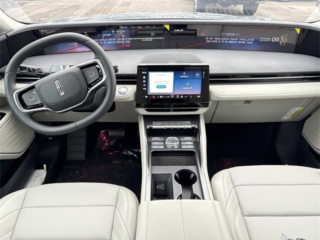 New 2026 Lincoln Nautilus Premier w/ Jet Appearance Package image 16