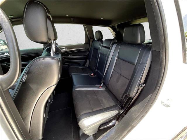 Used 2020 Jeep Grand Cherokee Laredo w/ Laredo X Package RWD image 28