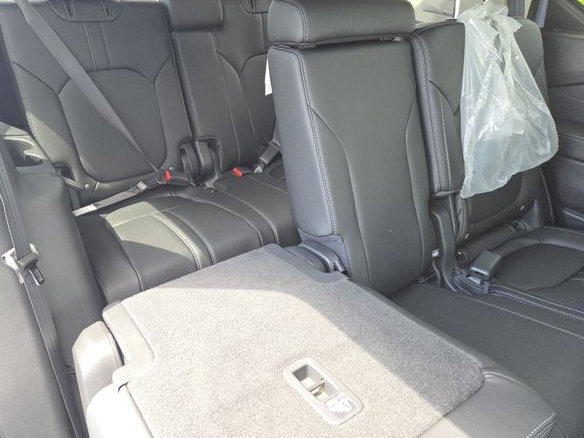 New 2026 Honda Pilot Touring image 22