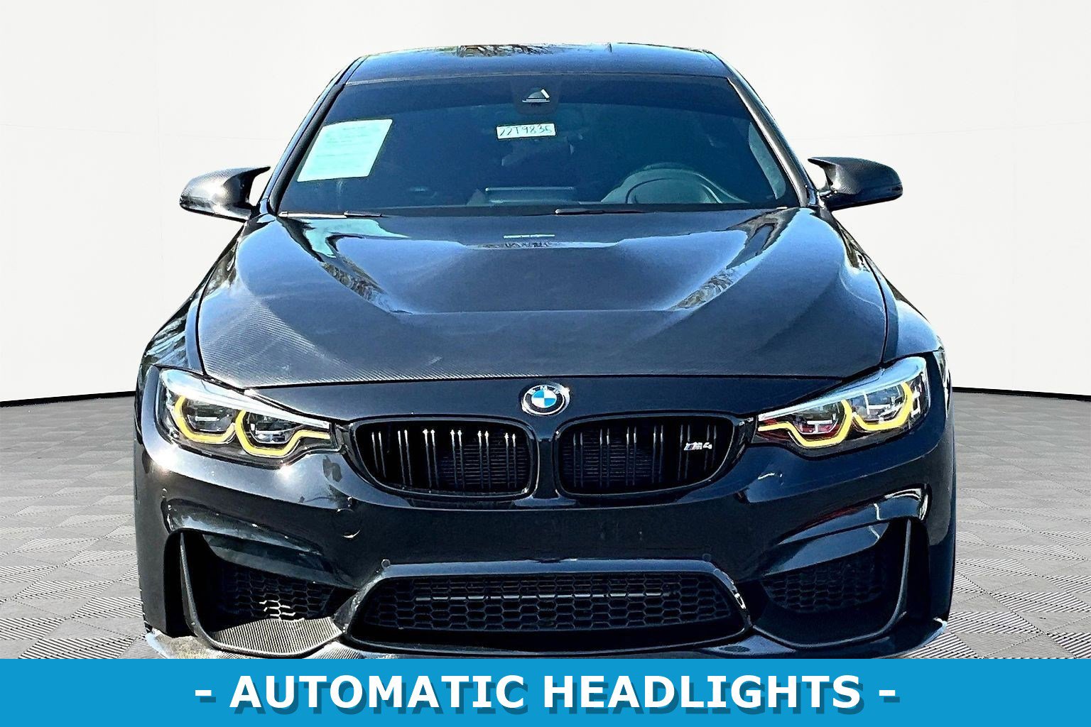 Used 2018 BMW M4 Coupe image 2
