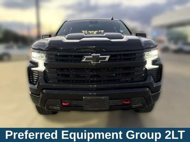 Used 2025 Chevrolet Silverado 1500 LT Trail Boss w/ Convenience Package II AWD/4WD image 5