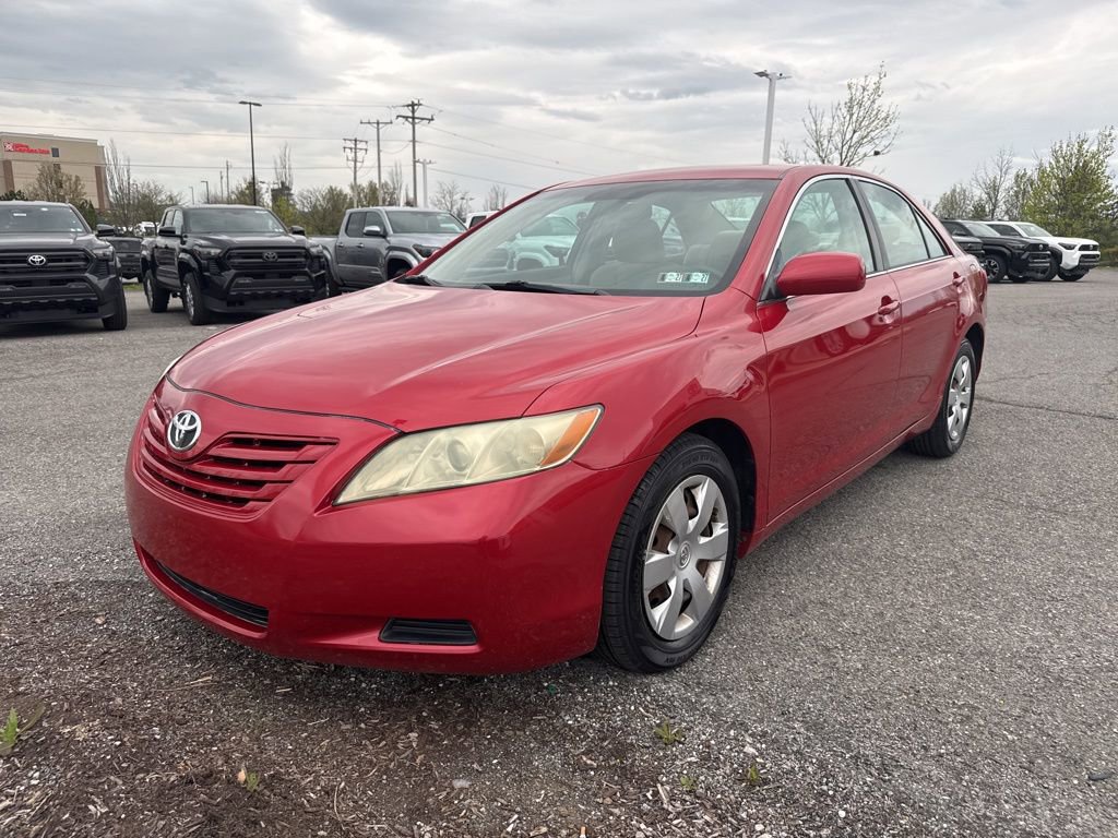 Used 2008 Toyota Camry LE FWD image 2