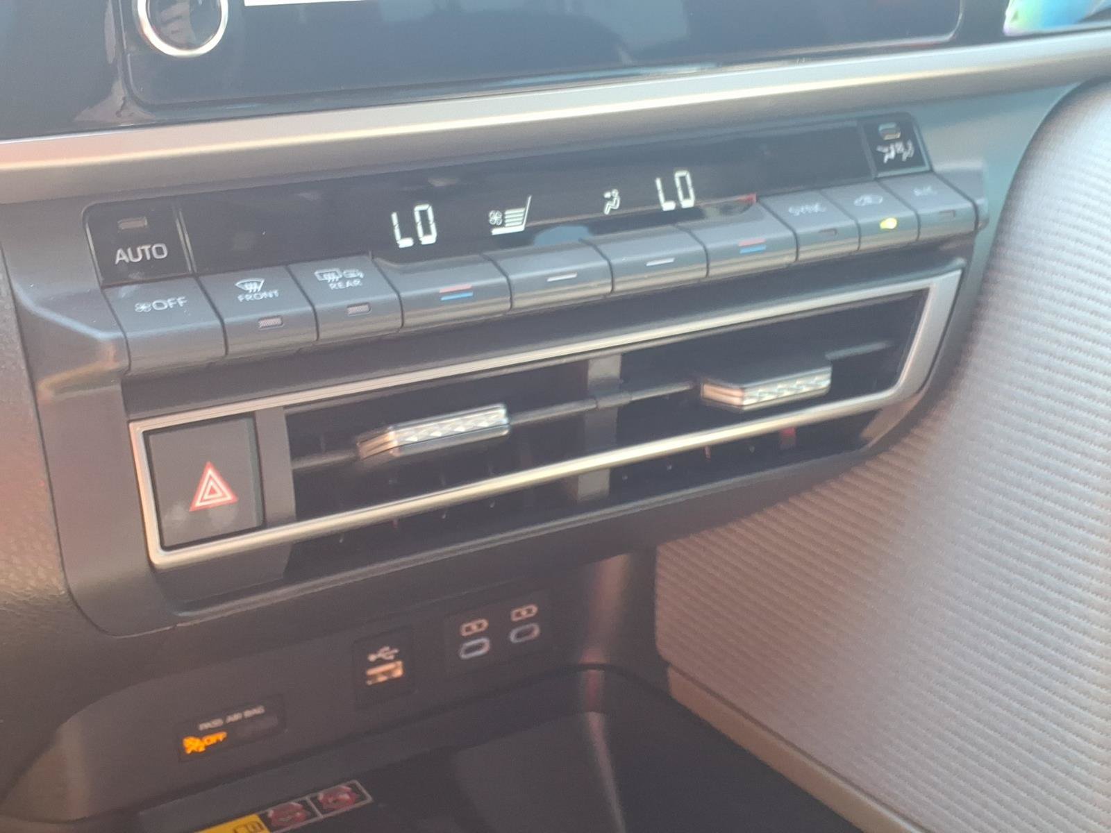 Certified 2025 Toyota Camry SE w/ Convenience Package FWD image 18