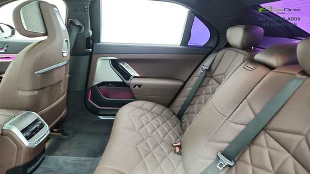 Used 2023 BMW 740i w/ Parking Assistance Package RWD image 28