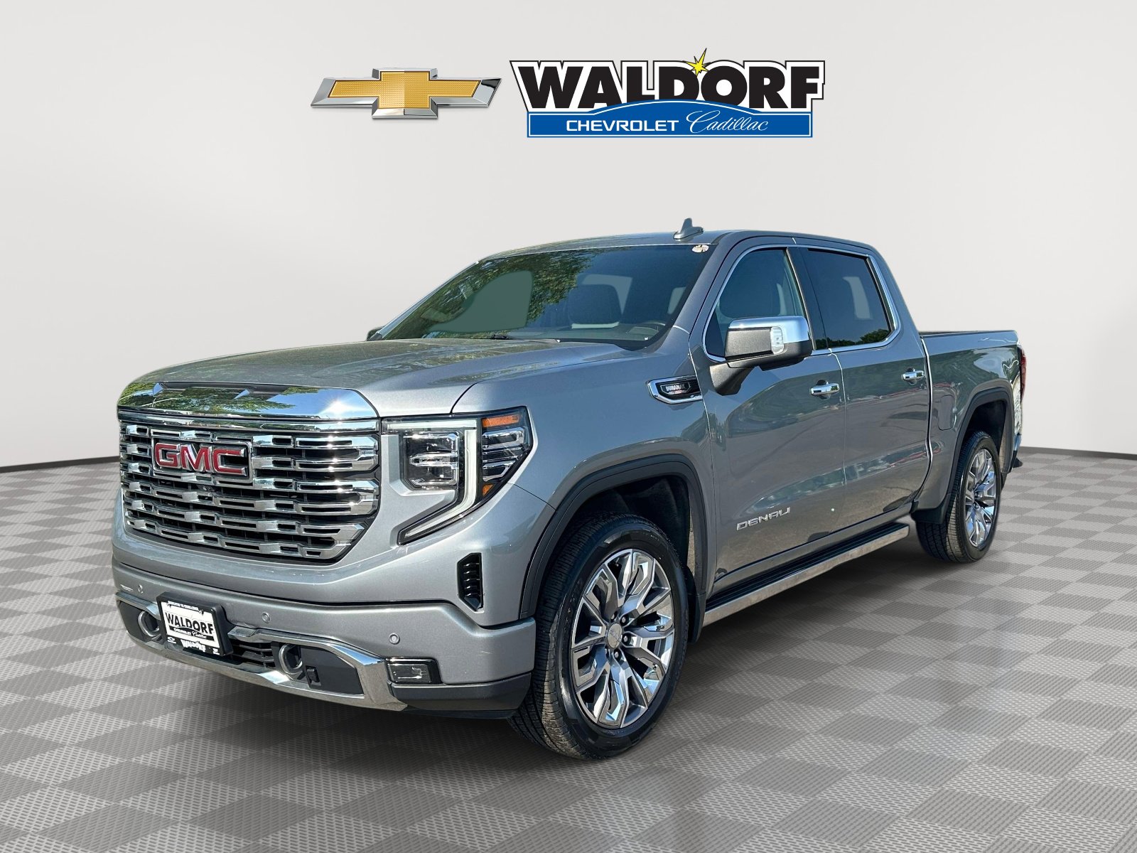 Used 2023 GMC Sierra 1500 Denali w/ Denali Reserve Package AWD/4WD image 3