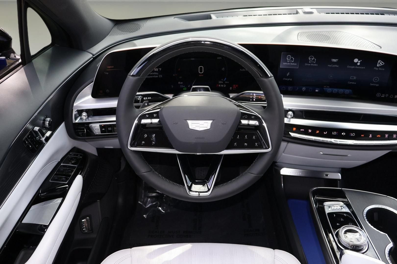 New 2026 Cadillac Lyriq Sport RWD image 15