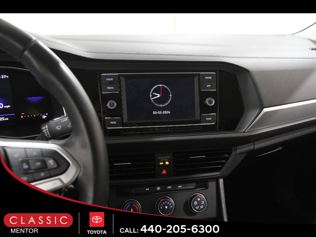 Used 2024 Volkswagen Jetta S image 9