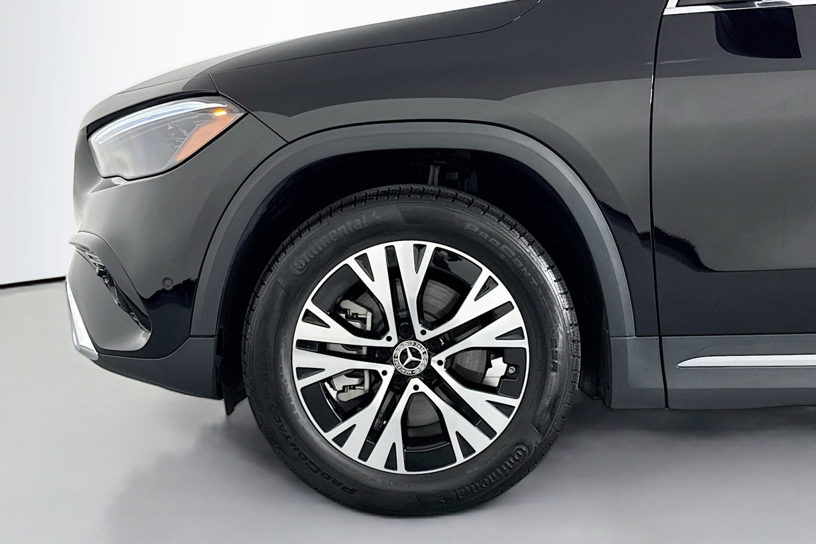 Certified 2025 Mercedes-Benz GLA 250 image 10