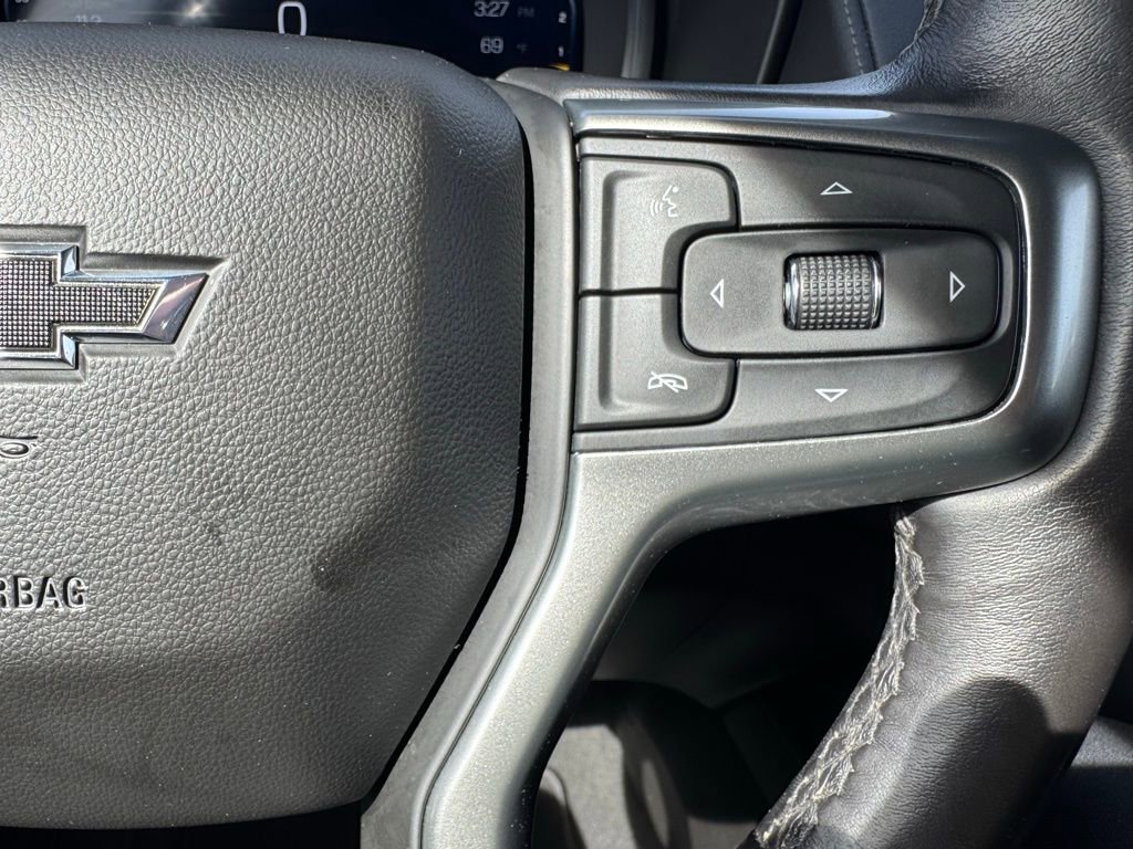 Used 2022 Chevrolet Tahoe Z71 w/ Luxury Package image 15