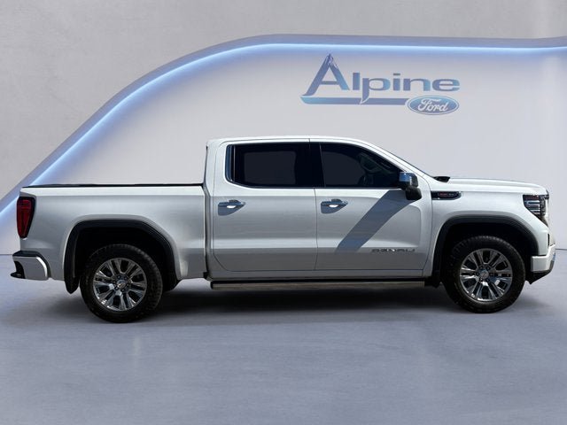 Used 2024 GMC Sierra 1500 Denali w/ Technology Package AWD/4WD image 6
