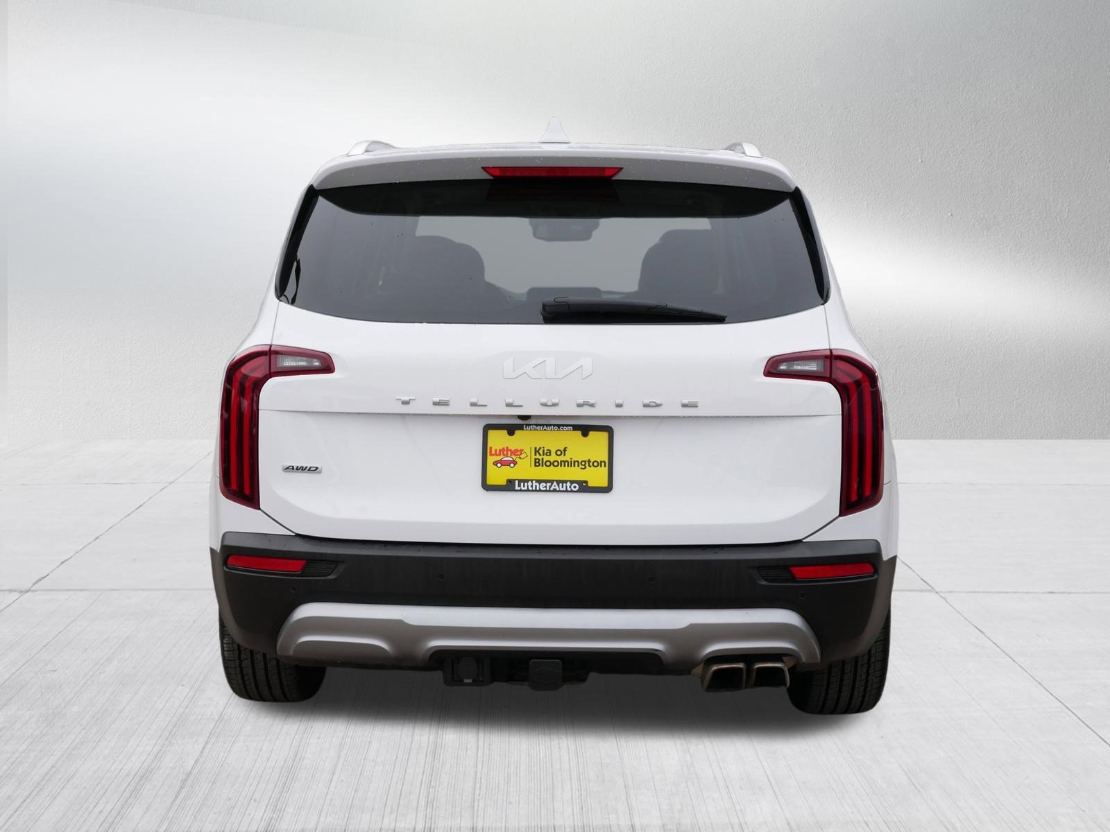 Certified 2022 Kia Telluride SX w/ Towing Package AWD/4WD image 6