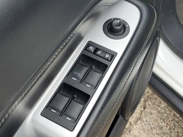 Used 2016 Jeep Compass High Altitude AWD/4WD image 10