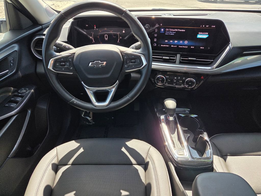 Certified 2024 Chevrolet Trax ACTIV w/ Sunroof Package image 9