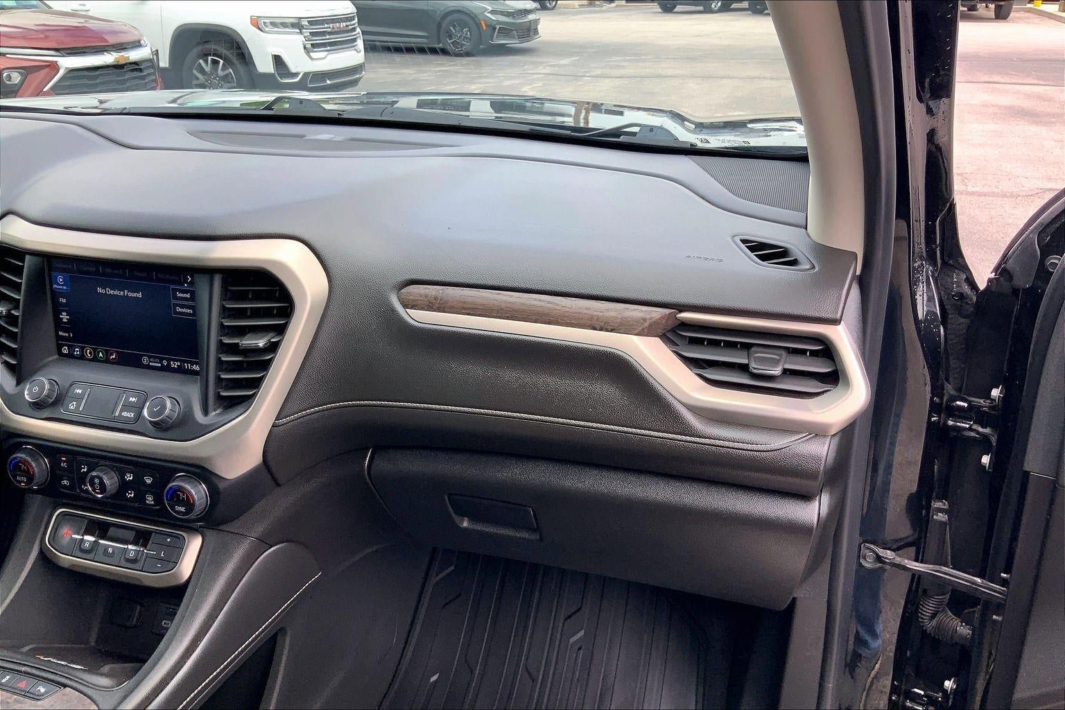 Used 2023 GMC Acadia Denali w/ Trailering Package AWD/4WD image 16
