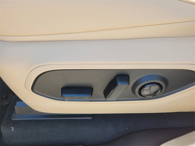 New 2025 Jeep Grand Cherokee Limited image 5