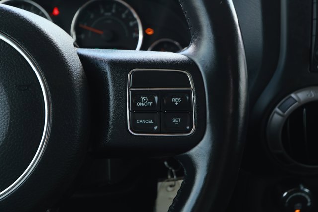 Used 2016 Jeep Wrangler Sport image 14