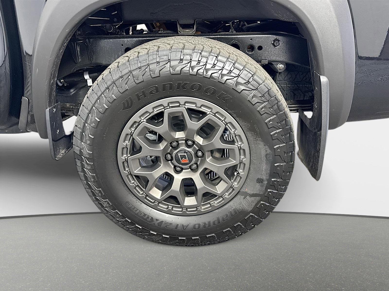 New 2026 Nissan Frontier PRO-4X AWD/4WD image 32