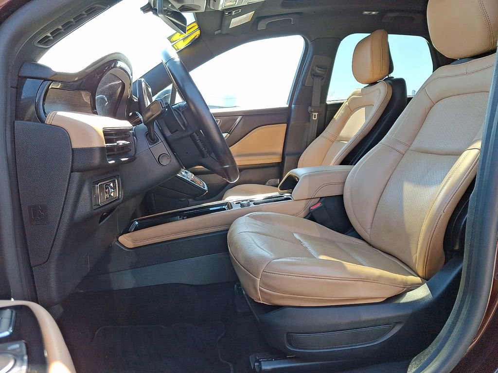 Used 2020 Lincoln Corsair Reserve image 13