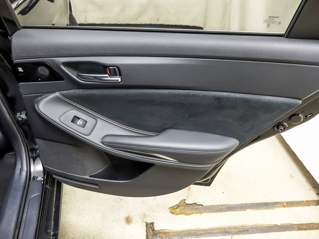 Certified 2022 Toyota Avalon Touring image 28