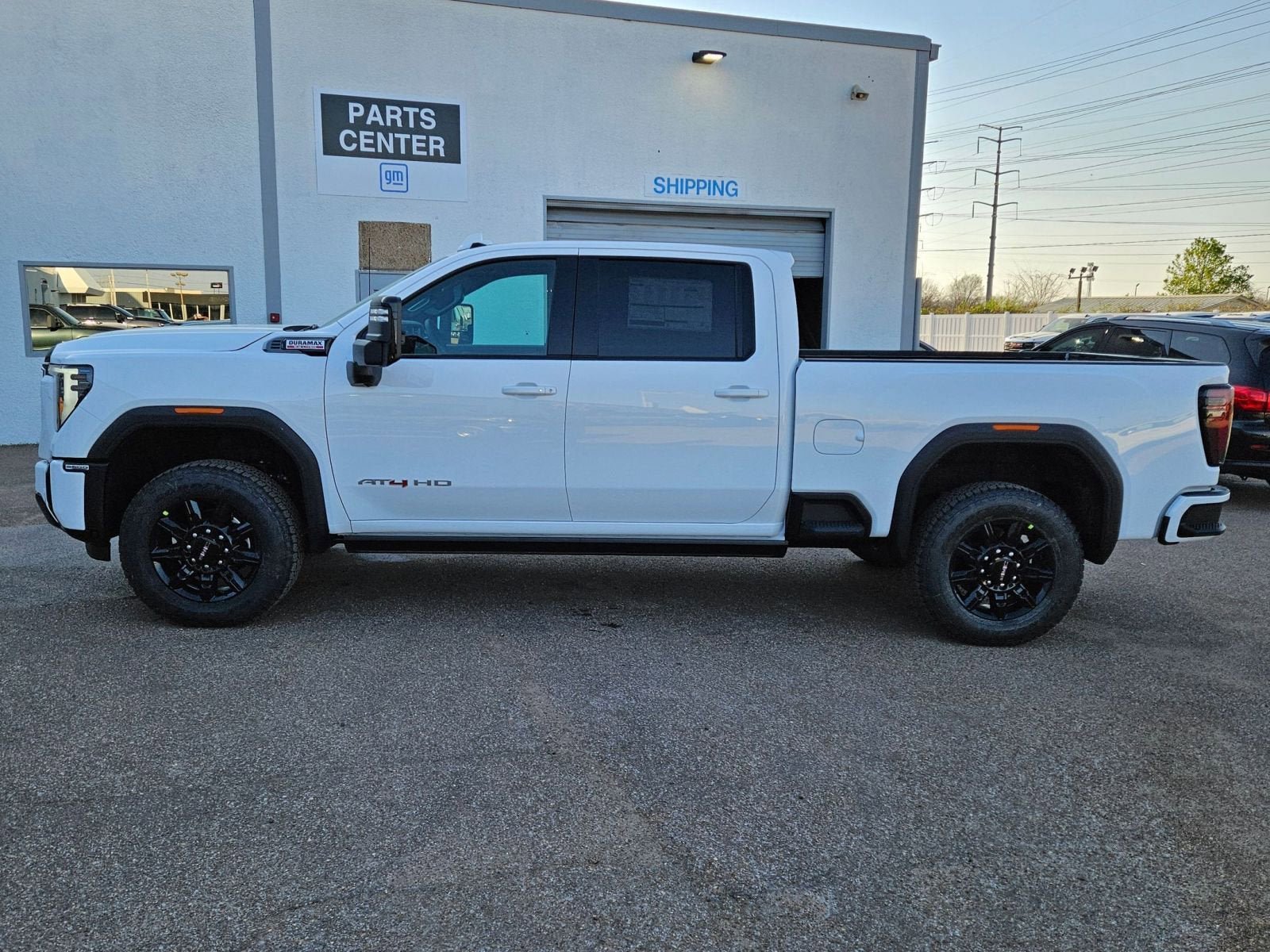 New 2026 GMC Sierra 2500 AT4 w/ AT4 Premium Plus Package AWD/4WD image 2